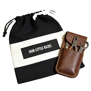 Sac d'emballage pour outils en coton et lin noir personnalisé avec bande de logo blanche - Product Image 1