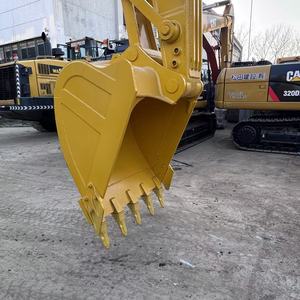 Les composants du noyau de l'excavatrice PC220-8 Komatsu d'occasion au meilleur prix incluent l'engrenage de la boîte de vitesses du moteur - Product Image 6