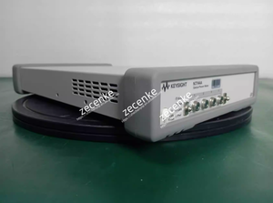 Keysight N7744A มิเตอร์วัดกำลังแสงหลายพอร์ตที่ใช้ - Product Image 2