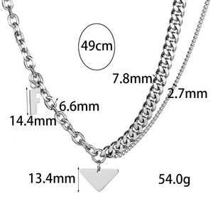 Collar con Colgante Personalizado de 26 Letras del Alfabeto, Triángulo Altamente Pulido, Logotipo Personalizado, Collar con Colgante de Acero Inoxidable de Doble Capa - Product Image 4