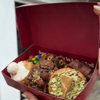 Boîte à biscuits, brownies, gaufres et cornets personnalisée avec impression de logo, finition mate