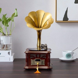 Tocadiscos de vinilo de aspecto antiguo en oferta, con 3 velocidades, control remoto, radio FM y Bluetooth, gabinete de madera, para decoración de oficina. - Product Image 3