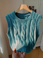 Maßgefertigte Damen-Strickweste in Blaugrün, Ärmellos mit Rundhalsausschnitt, Preppy Crop-Top, Grobstrick-Weste, Ärmellos, Kurz Geschnitten