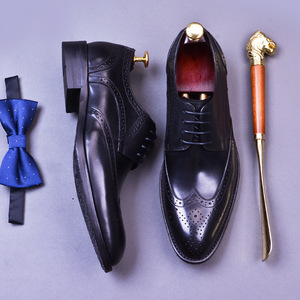 Chaussures en cuir pour hommes de luxe haut de gamme, nouvelle collection, best-seller, à trois lacets, en cuir Oxford, avec détails sculptés, pour affaires, dîners et soirées. - Product Image 2