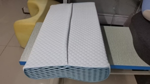 Bantal busa memori ortopedi ergonomis, penopang leher untuk meredakan sakit meningkatkan kualitas tidur untuk perawatan tengkuk - Product Image 6