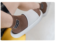Meilleures ventes : Claquettes coussinées effet nuage, Tongs personnalisables, Chaussons personnalisés avec logo pour intérieur et extérieur