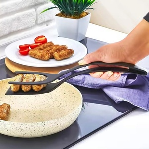 Espátula y Pinza 2 en 1 Multifunción para Huevos, Utensilios de Cocina - Product Image 5