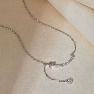 Collar con Colgante de Estrella y Sonrisa de Zirconia 5A y Oro de 18K, Diseño Simple Dylam, Joyería Fina de Moda, Accesorios para Uso Diario - Product Image 4