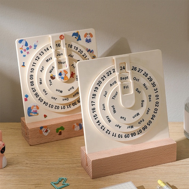 Wholesale Creative Rotatable Perpetual Calendar Wooden Home and Office Decor Vintage Wooden Disc Perpetual Desk Calendar