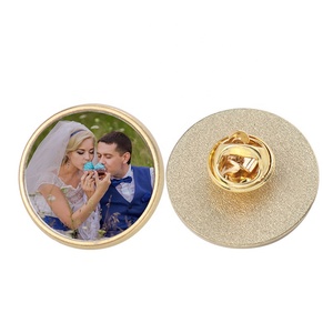 Bouton Rond Métallique Doré à Personnaliser par Sublimation avec Logo, Badge Nom Argenté à Créer Soi-même - Product Image 4