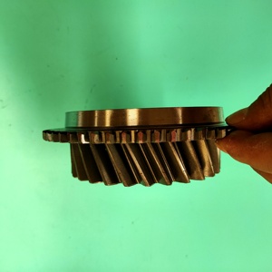 Engranaje de <span class=keywords><strong>4</strong></span> velocidades para camión, eje de salida 646-3410 para piezas de repuesto de transmisión de camión FOTON - Product Image 3