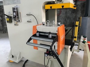 Equipo de herramientas de estampado industrial, máquina alimentadora de rodillos de chapa de acero para planta de fabricación metalúrgica proporcionada por PLC - Product Image 6