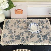 Set de table vintage français à motif floral avec bordure en dentelle bleu beige rectangulaire pour la décoration de la salle à manger