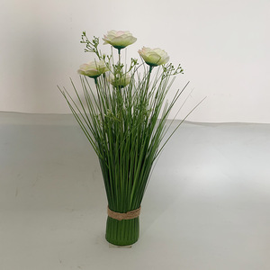 Césped Artificial Minimalista en Tubo, Decoración de Salón con Plantas Artificiales y Diseño Floral - Product Image 4