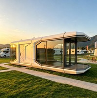 Maison Capsule Spatiale Préfabriquée Modulaire Apple Cabin Luxe Glamping Hôtel Villa Miniature