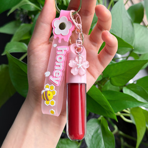 唇部化妆产品批发OEM低起订量防水素食有机持久保湿唇彩水果唇膏钥匙链 - Product Image 3