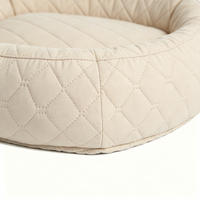 Lit orthopédique pour chien Yangyang Pet GRS, en tissu matelassé, mousse à mémoire de forme, motif dessin animé, beige clair, ovale, luxueux et apaisant