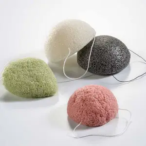 Grande éponge Konjac en noyer japonais, charbon de bois naturel doux, éponge pour le visage, pour un nettoyage et une Exfoliation en douceur du visage