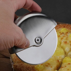 Couteau à pizza rond en acier inoxydable avec couvercle, accessoires de pâtisserie, <span class=keywords><strong>roulette</strong></span> à pâte, coupe-pâte à pizza - Product Image 4