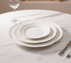 <span class=keywords><strong>Assiettes</strong></span> de table en céramique <span class=keywords><strong>vintage</strong></span> européennes avec motif gaufré élégant, service de table de mariage de style classique, caractéristiques du stock. - Product Image 1