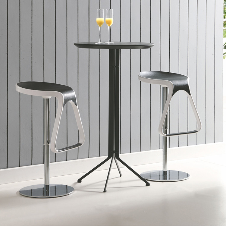 Modern minimalist metal base swivel hotel counter chair bar stool with back