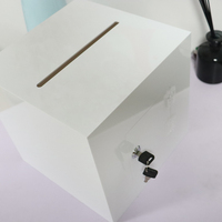 Maßgefertigte Acryl-Hochzeitseinladungskarten-Box mit Schloss Bankett-Wunschbox Spendenbox Wahlurne Vorschlagsbox