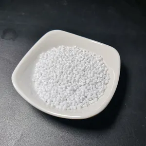 Polietilen tereftalat, karbonatlı meşrubat dolum makinesi için ambalaj şişelerinin yapımında kullanılır