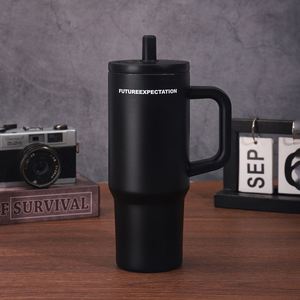 Gobelet de voyage isotherme sous vide 720 ml (24 oz) avec poignée, couvercle, paille et base antidérapante, pour boissons chaudes et froides - Product Image 2
