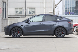 รถ <span class=keywords><strong>Tesla</strong></span> <span class=keywords><strong>Model</strong></span> <span class=keywords><strong>Y</strong></span> 2024ขับเคลื่อนสี่ล้อสมรรถนะสูงรุ่นใหม่615กม. - Product Image 5