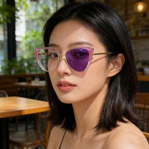 Nuevas gafas de sol fotocromáticas estilo ojo de gato para mujer, protección UV400, montura de plástico y metal, clasificación 2, gafas de sol de moda para exteriores. - Product Image 2