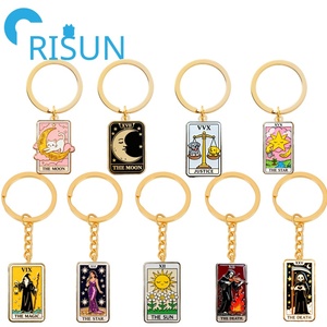 พวงกุญแจโลหะแบบกอธิคเกร็กเกอร์ผู้เก็บเกี่ยวไพ่ทาโรต์ - Product Image 1