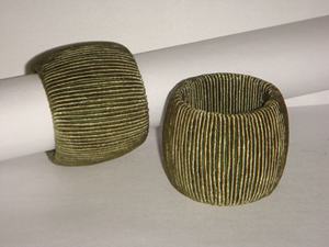 Porte-serviette en rayonne marron fait à la main élégant décor de rond de serviette de table pour toutes les occasions disponibles dans plus de couleurs - Product Image 4