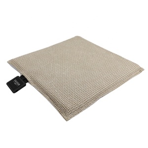 Cojín Calefactor Portátil de Nano Carbono de 45x45cm, Funda Lavable Extraíble, Alimentado por Batería USB, para Hogar, Oficina y Exteriores - Product Image 1