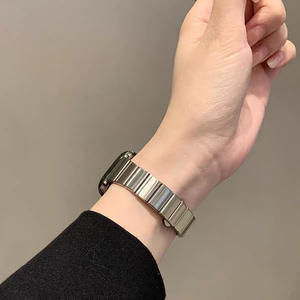 Correas de Muñeca de Alta Gama Upro, Correa de Acero Inoxidable para Reloj Inteligente, Compatible con Apple Watch Band Ultra 45mm 44mm 49mm 41mm 40mm, Brazalete de Metal - Product Image 6