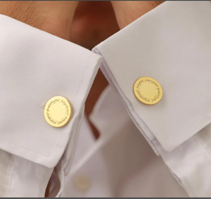 Gemelli Il Signore degli Anelli Perfetti per gli Appassionati <span class=keywords><strong>di</strong></span> Tolkien Questi Iconici Gemelli Portano il Fascino <span class=keywords><strong>della</strong></span> <span class=keywords><strong>Terra</strong></span> <span class=keywords><strong>di</strong></span> <span class=keywords><strong>Mezzo</strong></span> nel Tuo Guardaroba - Product Image 3