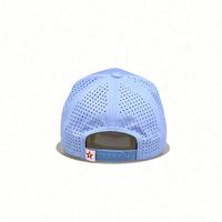 Casquette de golf 5 panneaux en gros avec perforations découpées au laser et design classique pour hommes et femmes, idéale pour les tournois et les activités sur le parcours