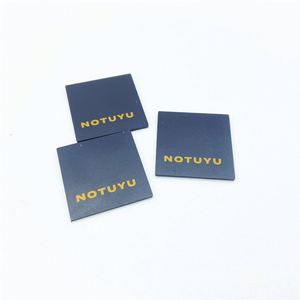 Muestra Gratuita de GSC, Etiquetas Adhesivas NFC Mini con Logotipo Serigrafiado en Dorado y Plateado Brillante - Product Image 3