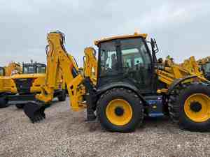 LIUGONG Upgraded <b>Model</b> Backhoe Loader 777A-S with Reliable Perkins <b>Engine</b> - Product Image 3