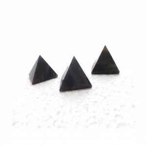 Venta al por mayor de piedras semipreciosas de Aventurina azul de cristal Natural artesanales pirámides de Chakra Reiki curación Feng Shui piedras preciosas - Product Image 2
