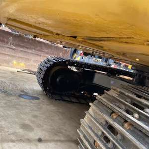 Mini excavadora Caterpillar 320GC de alta eficiencia, peso operativo de 25 toneladas con motor central, bomba de motor, engranaje de caja de cambios - Product Image 4