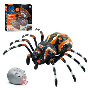 Forme réaliste Araignée marchante en plastique Jouet d'animaux de simulation infrarouge RC pour enfants Jouet d'araignée télécommandé avec lumière - Product Image 1