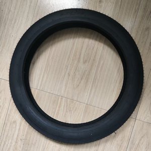 Neumático de motocicleta todoterreno OEM nuevo al por mayor, carcasa de caucho <span class=keywords><strong>para</strong></span> <span class=keywords><strong>arena</strong></span> 2.75-18 <span class=keywords><strong>para</strong></span> motocicletas - Product Image 4