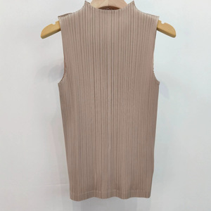Chaleco Plisado Miyake sin Mangas con Cuello Alto para Mujer, Estilo Casual Diario, 100% Poliéster Ecológico, Venta al Por Mayor - Product Image 2