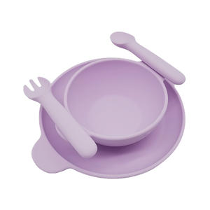 Ensemble d'alimentation magnétique en silicone pour bébé, <span class=keywords><strong>4</strong></span> pièces, ustensiles pour nourrissons et tout-petits avec assiette, bol, fourchette et cuillère pour les <span class=keywords><strong>repas</strong></span> quotidiens et les déplacements - Product Image 1
