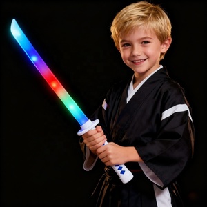 Achat en gros de sabres LED Katana multicolores en plastique, sabres lumineux Ninja personnalisables avec effets sonores et lumineux, sabres <span class=keywords><strong>laser</strong></span> Samurai pour fête d'anniversaire - Product Image 1