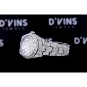 Reloj de Acero Inoxidable con Diamantes Moissanite, Claridad VVS, un Toque de Lujo que Eleva tu Estilo - Product Image 3