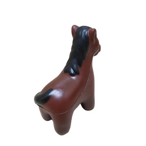 ลูกบอลคลายเครียดรูปม้าทำจากโฟม PU สำหรับเด็กผู้ชายและเด็กผู้หญิงได้รับการรับรองจากโลโก้ที่ปรับแต่งได้ - Product Image 3