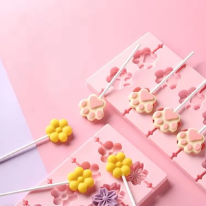 แม่พิมพ์ซิลิโคนรูปดอกซากุระน่ารักสำหรับทำขนมเค้ก ลูกอม และฟองดองท์ พร้อมแท่งไม้ สำหรับงาน DIY ทำเองที่บ้าน - Product Image 3