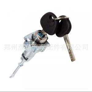 Cylindre de serrure de porte avant gauche Kia Sportage 819704TA00 81970-4TA00 avec 2 clés, serrure cylindrique - Product Image 2