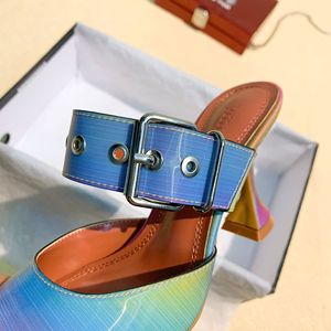 Sandalias de Tacón Bajo con Hebillas Sexys para Mujer, Diseño Nuevo 2025 - Product Image 4